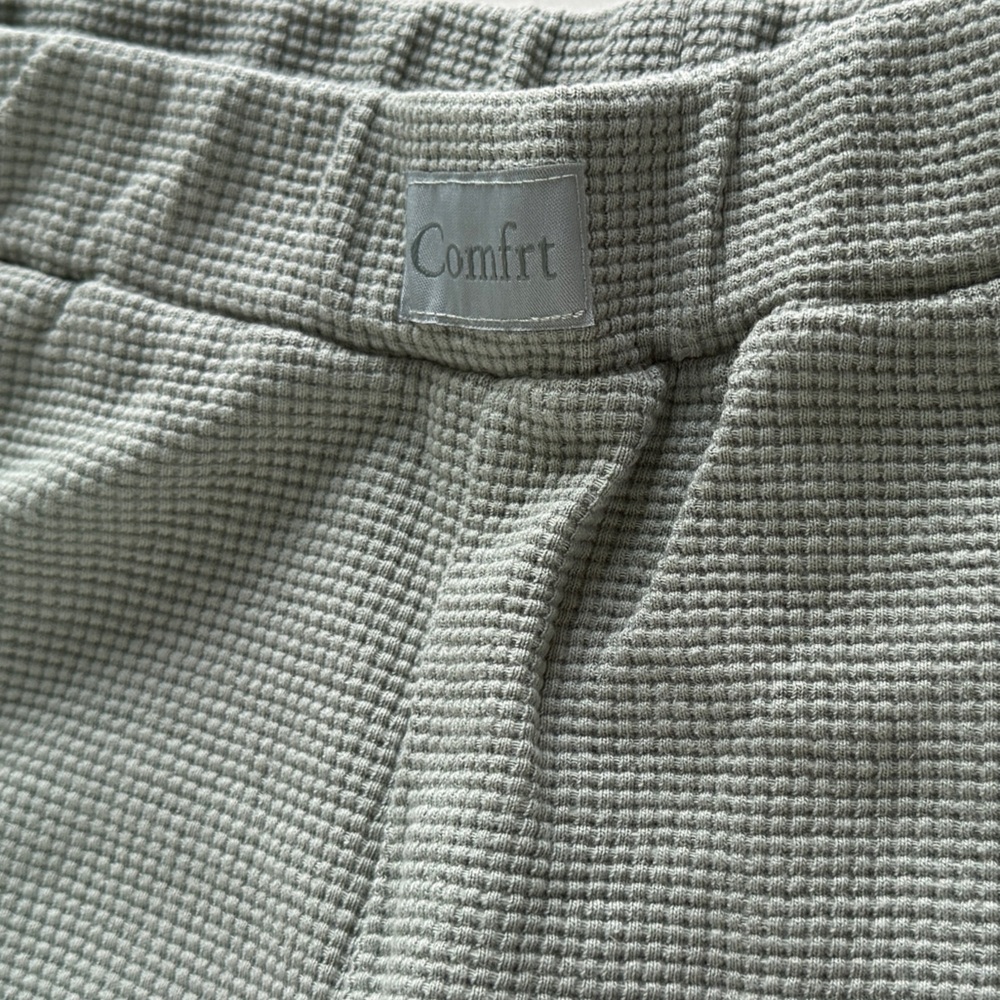 Comfrt Sage Green Waffle Crewneck Sweatshirt & Pant Set - Picture 5 of 5